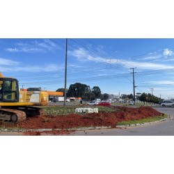 Iniciada obra de readequação da rotatória que liga o bairro Bom Jesus ao Jardim Social, em Campo Largo